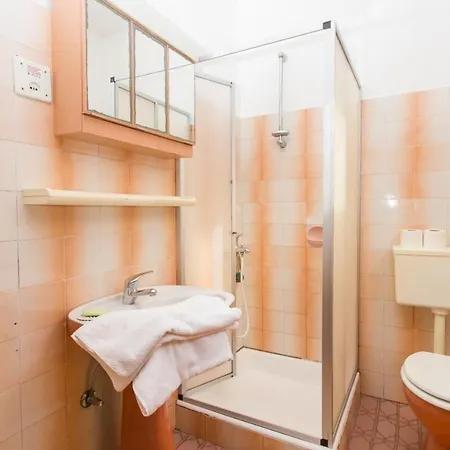 Oreb - One Bedroom With Terrace And Sea View *